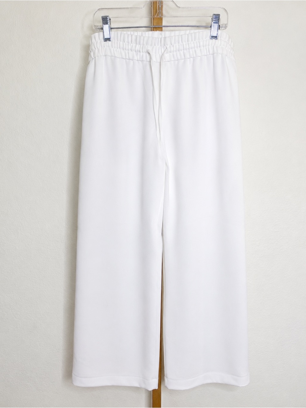 Alice + Olivia White Wide-Leg Drawstring Pants